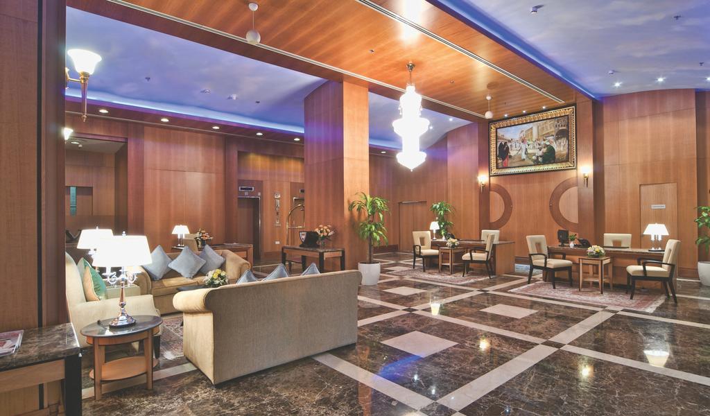 Wiseman Grand Hotel Doha Extérieur photo Lobby